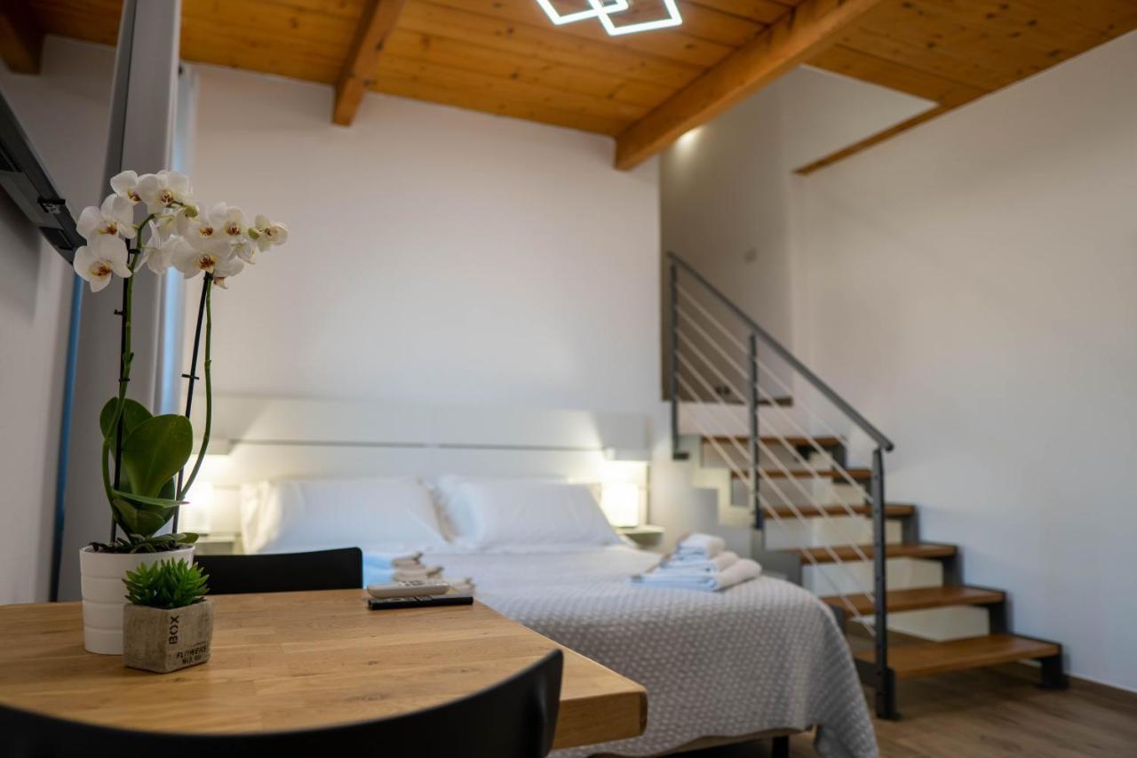 Residence Le Palme Torrazza Piemonte Exterior photo