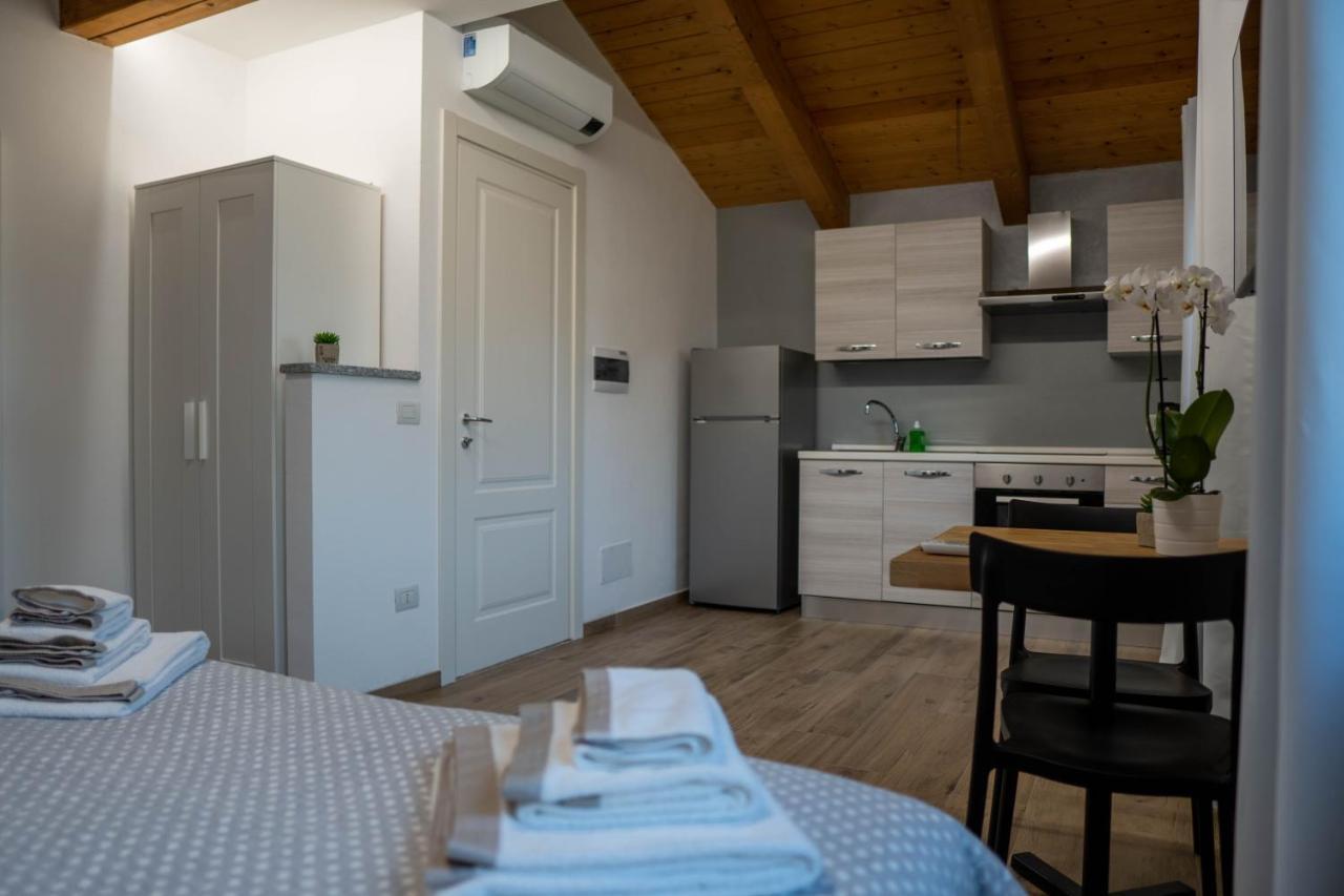 Residence Le Palme Torrazza Piemonte Exterior photo