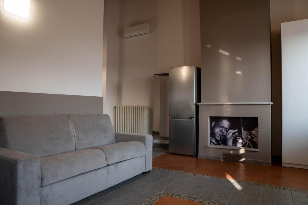 Residence Le Palme Torrazza Piemonte Exterior photo