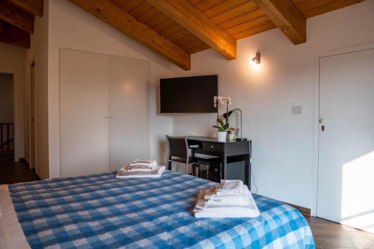 Residence Le Palme Torrazza Piemonte Exterior photo